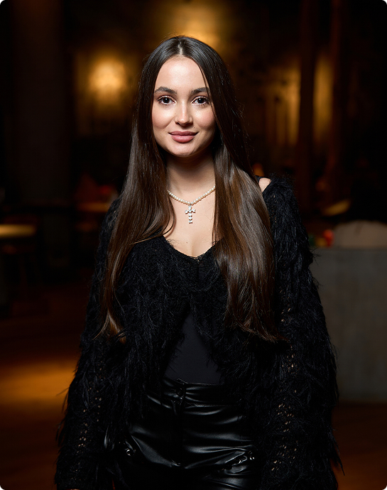 Лия Лавренова